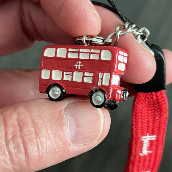 Harrods iPhone wristlet attachment - Picture 3 of 3